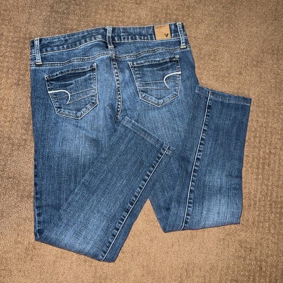 AEO Skinny Stretch Jeans size 2 Short - Picture 3 of 3
